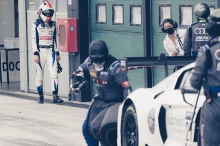 Pitlane, Race 2
