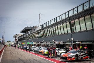 Pitlane, Race 2
