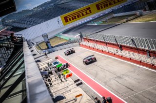 Official Paid Test Session, Pitlane
