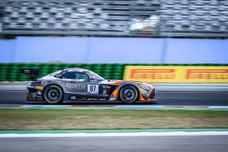 #87 AKKA ASP  FRA Mercedes-AMG GT3 Konstantin Tereschenko RUS Jim Pla FRA Silver Cup, Official Paid Test Session
