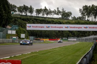 #77 Barwell Motorsport GBR Lamborghini Huracan GT3 Evo Sandy Mitchell GBR Leo Machitski RUS Miguel Ramos PRT Henrique Chaves PRT Pro-Am Cup IGTC, Free Practice
