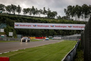 #34 Walkenhorst Motorsport DEU BMW M6 GT3 - - Sheldon van der Linde ZAF Marco Wittmann DEU David Pittard GBR Pro Cup, Free Practice
