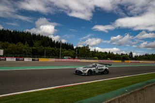 #40 SPS automotive performance DEU Mercedes-AMG GT3 Lance David Arnold DEU Yannick Mettler CHE Jordan Love AUS Miklas Born CHE Silver Cup, Free Practice
