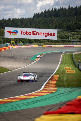 #93 SKY - Tempesta Racing GBR Ferrari 488 GT3 Matteo Cressoni ITA Chris Froggatt GBR Jonathan Hui HKG Eddie Cheever ITA Pro-Am Cup IGTC, Free Practice
