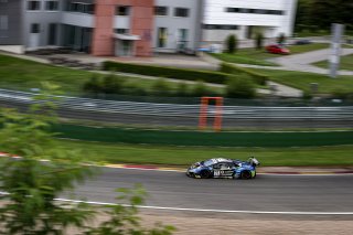 #77 Barwell Motorsport GBR Lamborghini Huracan GT3 Evo Sandy Mitchell GBR Leo Machitski RUS Miguel Ramos PRT Henrique Chaves PRT Pro-Am Cup IGTC, Free Practice

