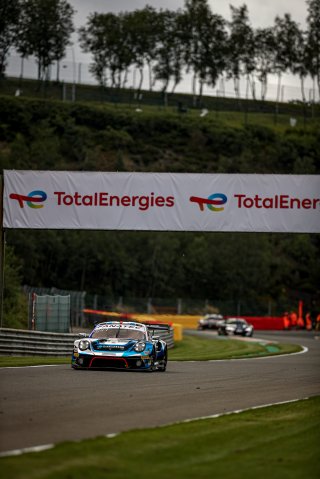 #47 KCMG HKG Porsche 911 GT3-R (991.II) - - Maxime Martin BEL Laurens Vanthoor BEL Nick Tandy GBR Pro Cup IGTC, Free Practice
