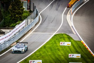 #40 SPS automotive performance DEU Mercedes-AMG GT3 Lance David Arnold DEU Yannick Mettler CHE Jordan Love AUS Miklas Born CHE Silver Cup, Free Practice
