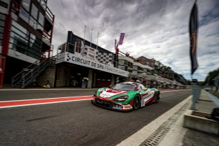 #38 JOTA GBR McLaren 720 S GT3 - - Ben Barnicoat GBR Oliver Wilkinson GBR Rob Bell GBR Pro Cup, Pre-Qualifying

