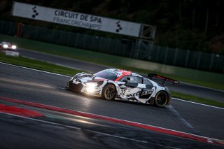 #32 Audi Sport Team WRT BEL Audi R8 LMS GT3 - - Dries Vanthoor BEL Kelvin van der Linde ZAF Charles Weerts BEL Pro Cup IGTC, Qualifying
