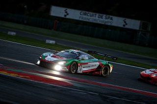 #38 JOTA GBR McLaren 720 S GT3 - - Ben Barnicoat GBR Oliver Wilkinson GBR Rob Bell GBR Pro Cup, Qualifying
