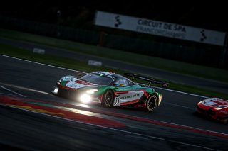 #38 JOTA GBR McLaren 720 S GT3 - - Ben Barnicoat GBR Oliver Wilkinson GBR Rob Bell GBR Pro Cup, Qualifying
 | SRO / Kevin Pecks