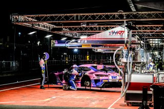 Night Practice, Pitlane

