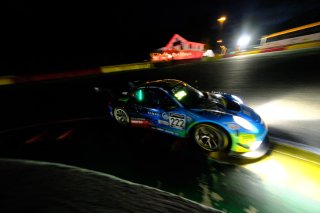 #222 Team Allied-Racing DEU Porsche 911 GT3-R (991.II) Bastian Buus DNK Lars Kern DEU Julien Apotheloz CHE Arno Santamato FRA Silver Cup, Night Practice
