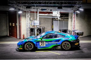 Night Practice, Pitlane

