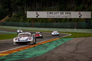 #22 GPX Martini Racing UAE Porsche 911 GT3-R (991.II) - - Matt Campbell AUS Earl Bamber NZL Mathieu Jaminet FRA Pro Cup IGTC, Superpole
