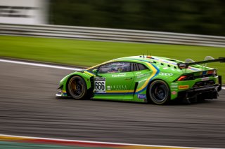 #666 VS Racing ITA Lamborghini Huracan GT3 Evo Glenn Van Berlo NLD Baptiste Moulin BEL Yuki Nemoto JPN Martin Rump EST Silver Cup, Superpole
 | SRO / Kevin Pecks