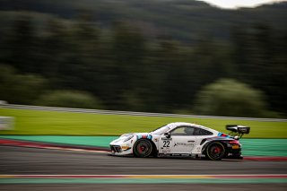 #22 GPX Martini Racing UAE Porsche 911 GT3-R (991.II) - - Matt Campbell AUS Earl Bamber NZL Mathieu Jaminet FRA Pro Cup IGTC, Superpole

