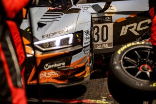 Pitlane, Race
