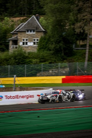 #32 Audi Sport Team WRT BEL Audi R8 LMS GT3 - - Dries Vanthoor BEL Kelvin van der Linde ZAF Charles Weerts BEL Pro Cup IGTC, Race
