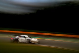 #22 GPX Martini Racing UAE Porsche 911 GT3-R (991.II) - - Matt Campbell AUS Earl Bamber NZL Mathieu Jaminet FRA Pro Cup IGTC, Race
