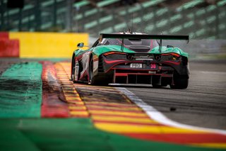 #38 JOTA GBR McLaren 720 S GT3 - - Rob Bell GBR Oliver Wilkinson GBR Ben Barnicoat GBR Pro Cup, Race
