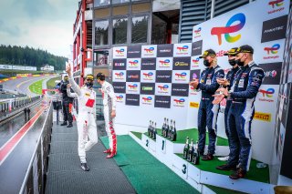 Podium, Race
