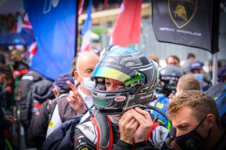 Gridwalk, Race
