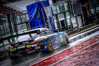 #222 Team Allied-Racing DEU Porsche 911 GT3-R (991.II) Lars Kern DEU Bastian Buus DNK Julien Apotheloz CHE Arno Santamato FRA Silver Cup, Pitlane, Race

