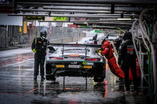 #40 SPS automotive performance DEU Mercedes-AMG GT3 Miklas Born CHE Jordan Love AUS Yannick Mettler CHE Lance David Arnold DEU Silver Cup, Pitlane, Race
