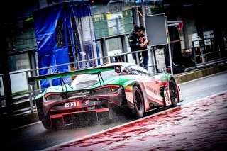 Pitlane, Race
