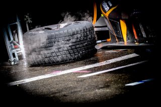 Pitlane, Race
