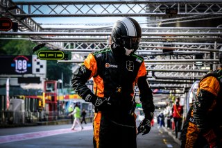 Pitlane, Race
