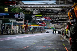 Pitlane, Race
