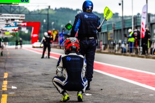 Pitlane, Race
