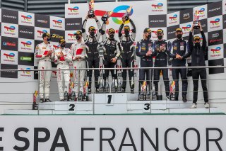 Podium, Race
