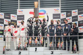 Podium, Race
