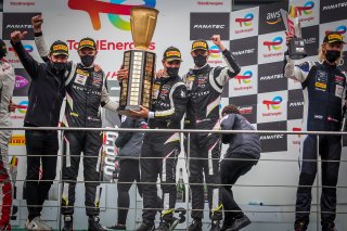 Podium, Race

