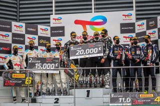 Podium, Race
