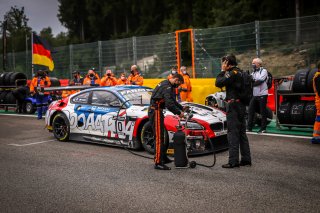 Gridwalk, Race
