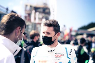 Gridwalk, Race

