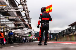 Pitlane, Race
