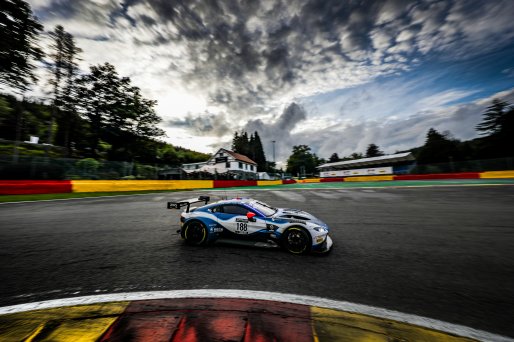 #188 Garage 59 GBR Aston Martin Vantage AMR GT3 Alexander West SWE Chris Goodwin IRL Charlie Eastwood IRL Marvin Kirchhöfer DEU Pro-Am Cup, Race
 | SRO / Jules Benichou - 21creation