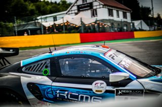 #47 KCMG HKG Porsche 911 GT3-R (991.II) - - Maxime Martin BEL Nick Tandy GBR Laurens Vanthoor BEL Pro Cup IGTC, Race
