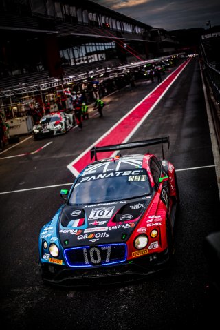 Pitlane, Race
