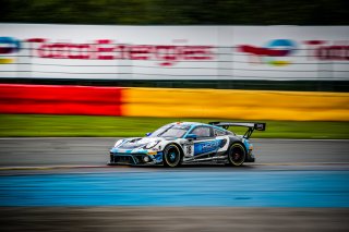 #18 KCMG HKG Porsche 911 GT3-R (991.II) - - Edoardo Liberati ITA Alex Imperatori CHE Josh Burdon AUS Pro Cup, GT3, Race
