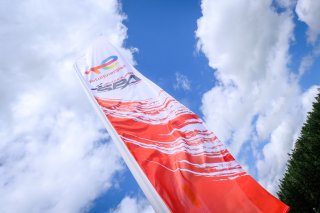 Paddock
