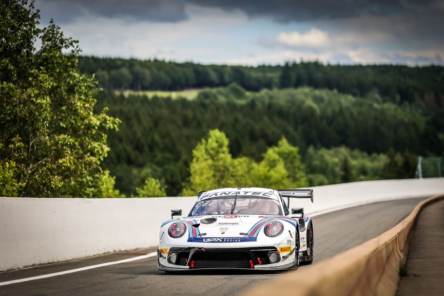 #22 GPX Martini Racing UAE Porsche 911 GT3-R (991.II) - - Matt Campbell AUS Earl Bamber NZL Mathieu Jaminet FRA Pro Cup IGTC, Pitlane
