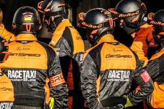 Paid Test Session, Pitlane
