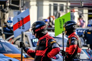 Paid Test Session, Pitlane

