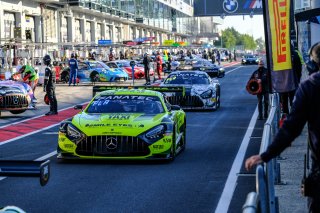 Paid Test Session, Pitlane
